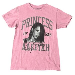 Women's Aaliyah Pink Princess of R&B Short Sleeve Tee S